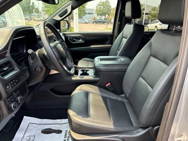 Used 2023 Chevrolet Tahoe LT w/ Luxury Package AWD/4WD image 11