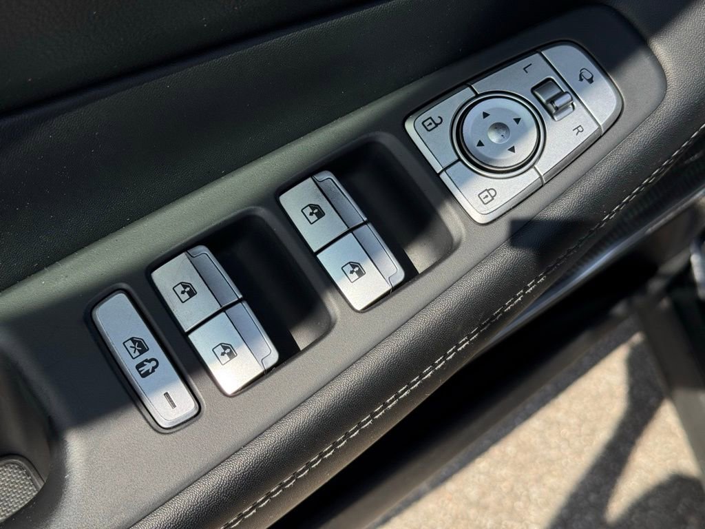 Used 2022 Hyundai Santa Fe Calligraphy w/ Cargo Package AWD/4WD image 27