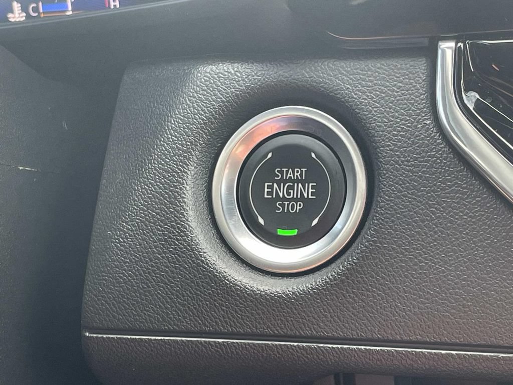 Used 2025 Chevrolet Colorado Trail Boss AWD/4WD image 24