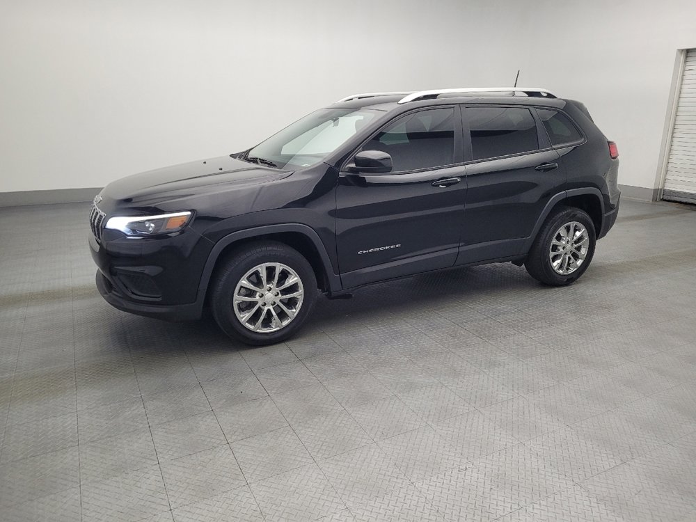 Used 2020 Jeep Cherokee Latitude image 2