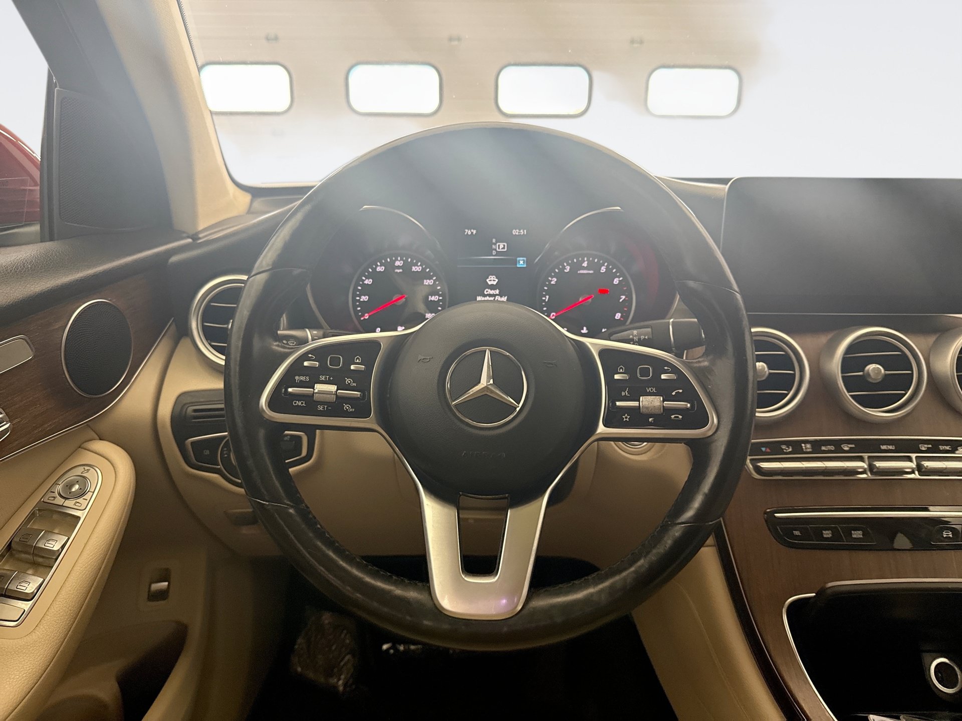 Used 2021 Mercedes-Benz GLC 300 4MATIC w/ Premium Package image 12