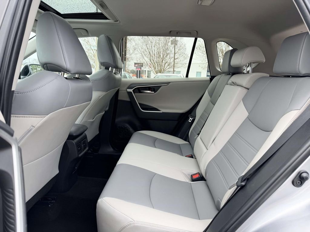 Certified 2021 Toyota RAV4 Limited image 16