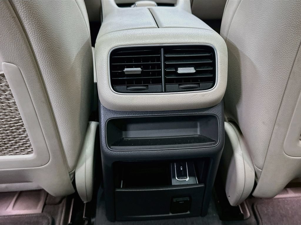Certified 2020 Mercedes-Benz GLE 350 4MATIC image 26