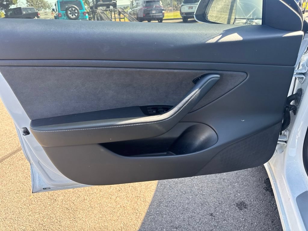 Used 2019 Tesla Model 3 RWD image 18