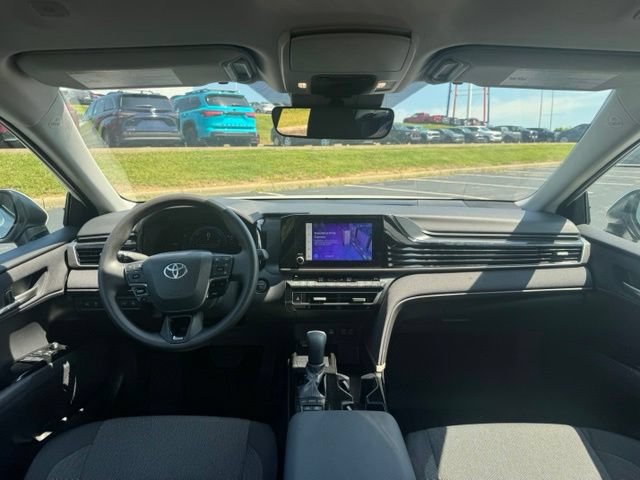 Used 2026 Toyota Camry LE w/ Convenience Package FWD image 17