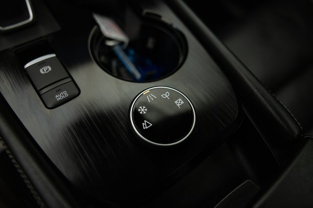 Used 2023 Nissan Rogue SL w/ SL Premium Package image 30