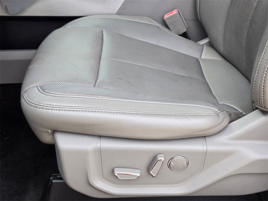 Used 2018 Ford F150 Lariat image 13