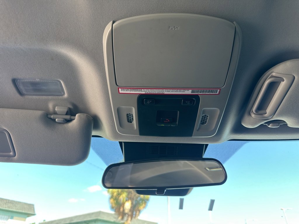 Used 2025 Toyota Camry LE image 15