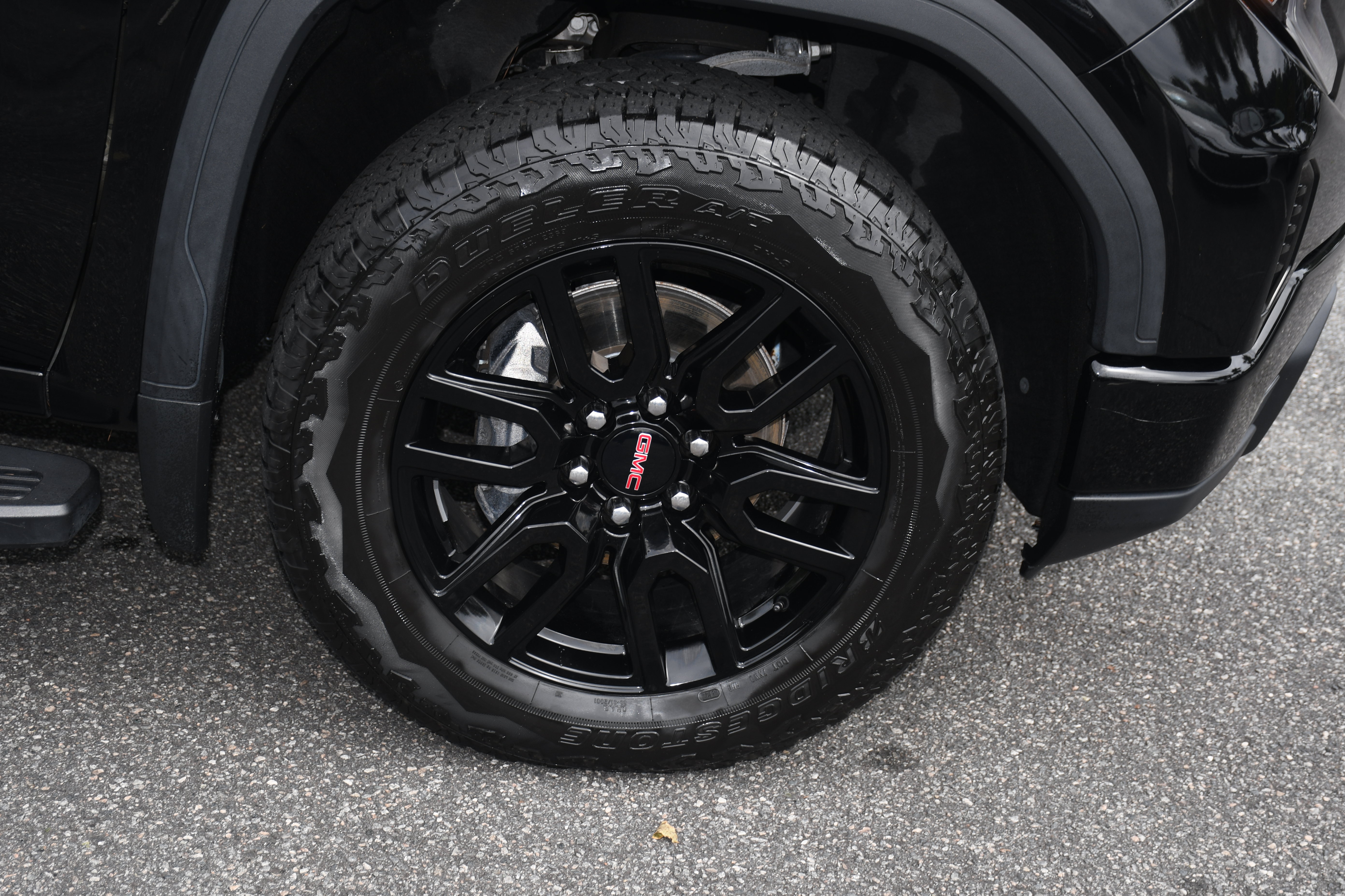 Used 2023 GMC Sierra 1500 Elevation AWD/4WD image 21