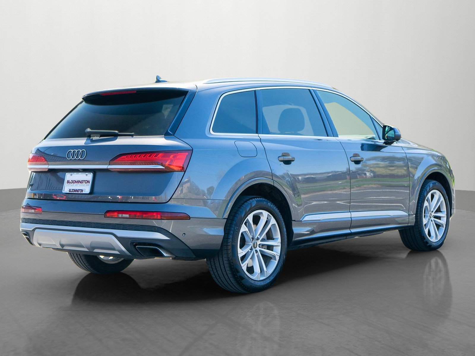 Used 2025 Audi Q7 3.0T Premium Plus AWD/4WD image 7