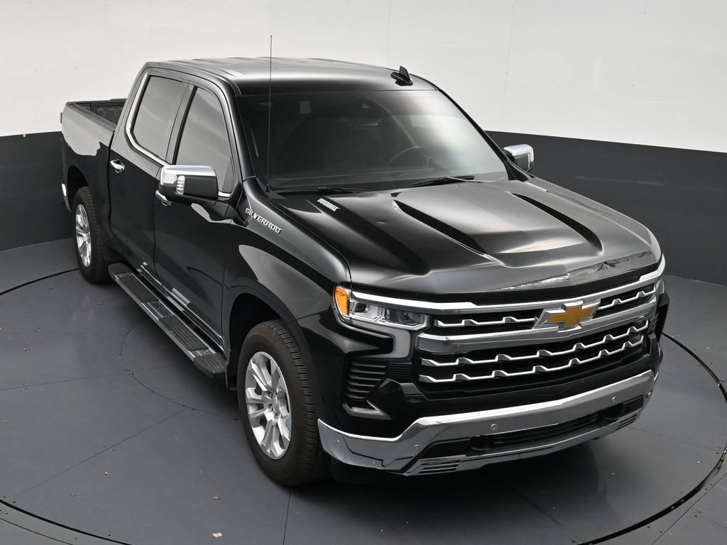 Certified 2026 Chevrolet Silverado 1500 LTZ RWD image 18
