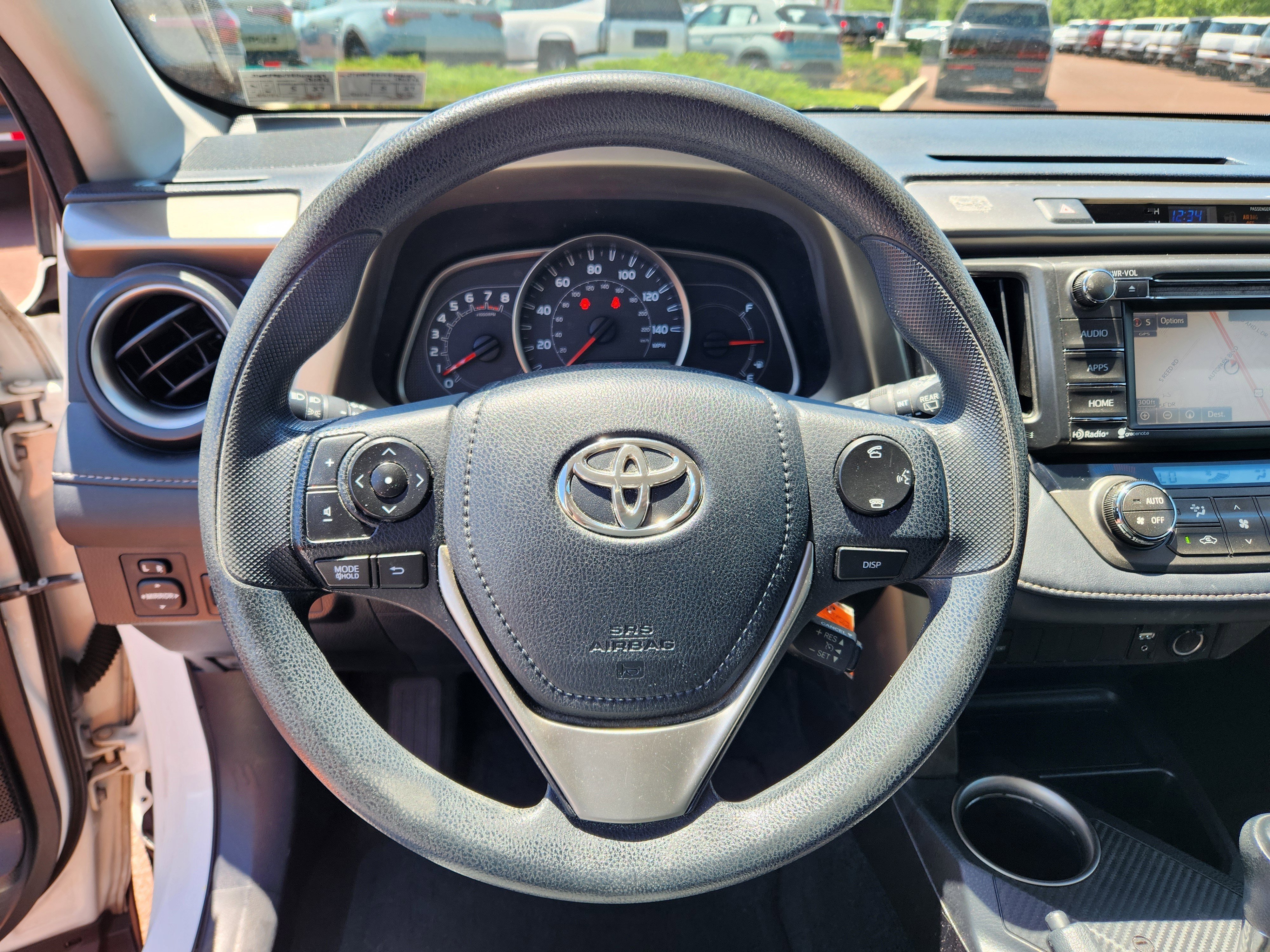 Used 2014 Toyota RAV4 XLE w/ Preferred Accessory Package AWD/4WD image 18