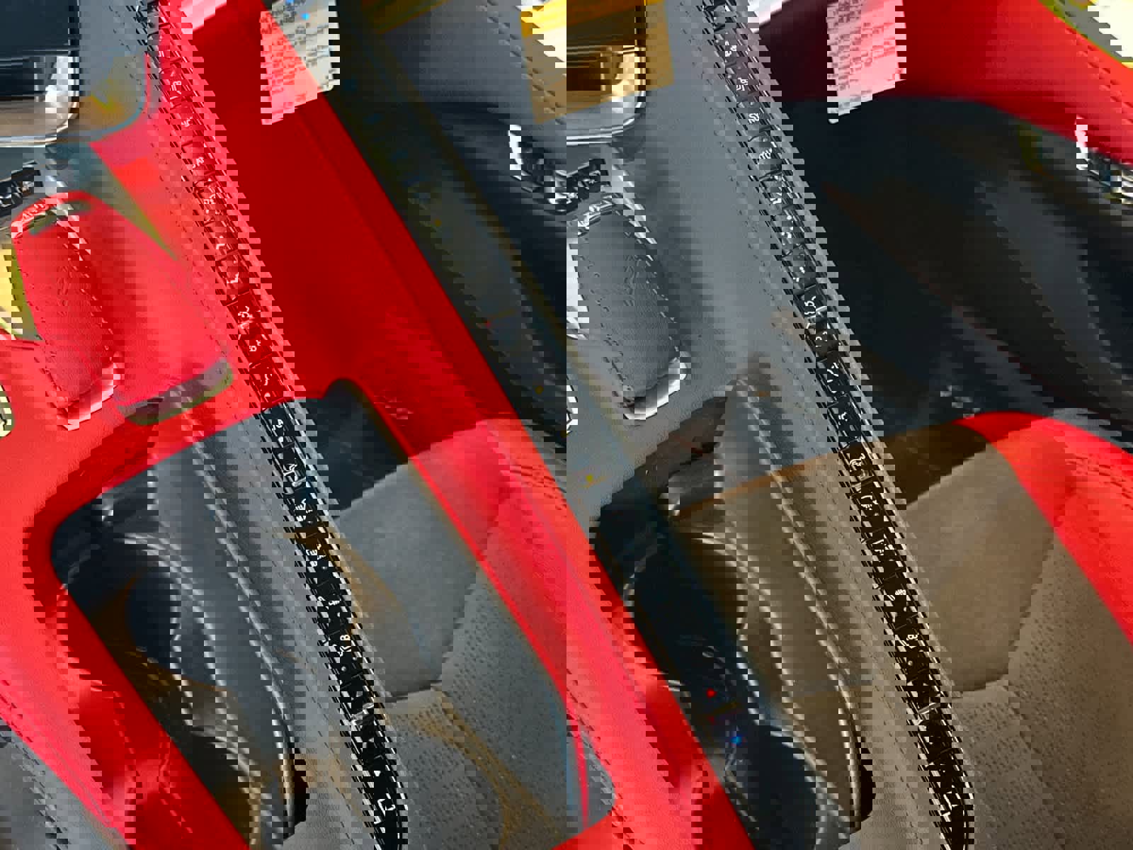 New 2025 Chevrolet Corvette E-Ray image 16