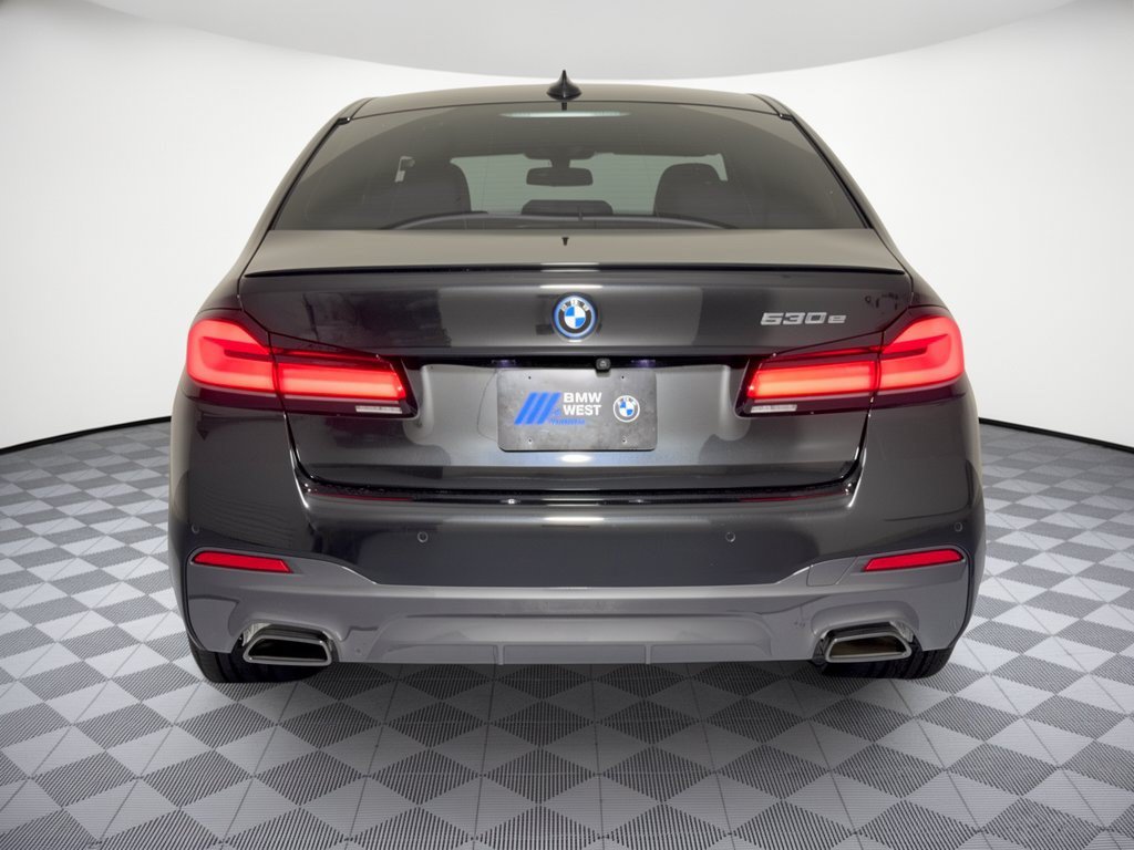 Certified 2023 BMW 530e w/ M Sport Package RWD image 11