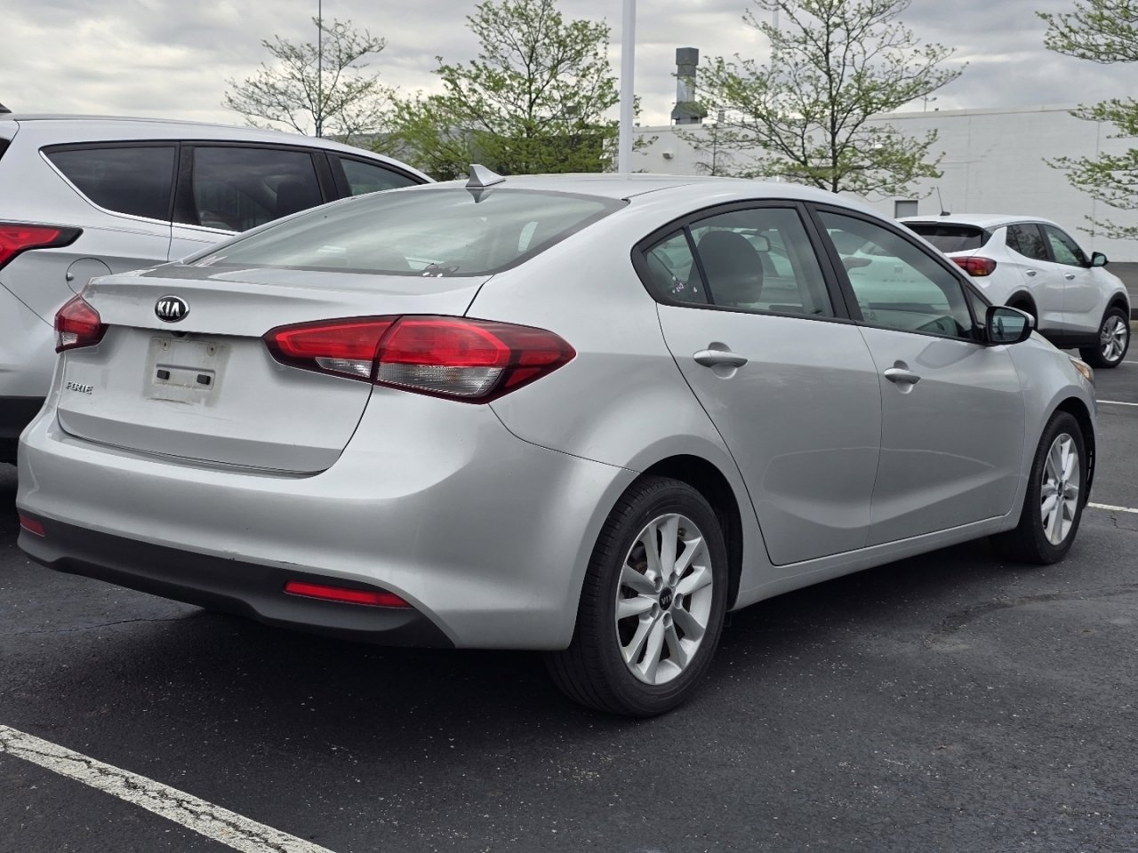 Used 2017 Kia Forte LX w/ LX Popular Package image 7