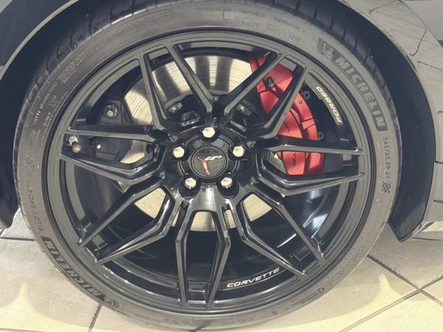 Used 2026 Chevrolet Corvette Z06 RWD image 12
