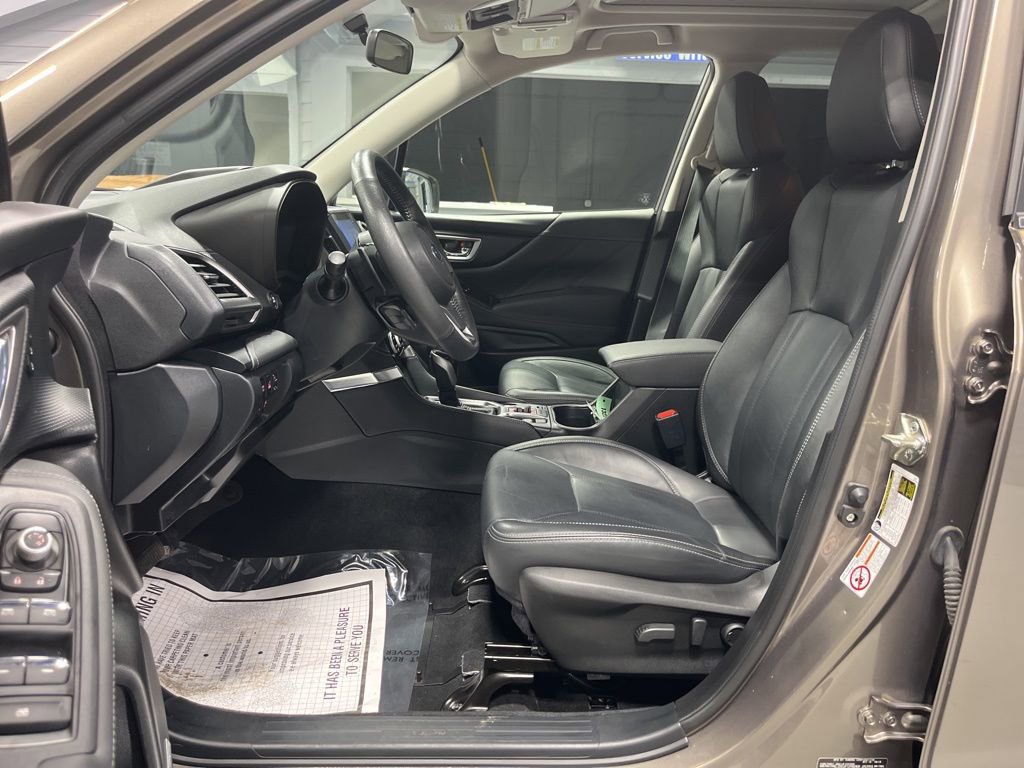 Used 2019 Subaru Forester Touring image 12
