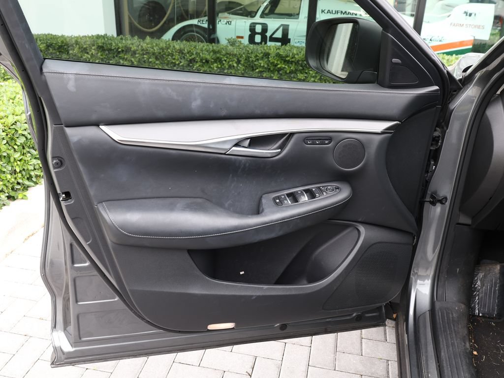 Certified 2025 INFINITI QX50 Luxe AWD/4WD image 11
