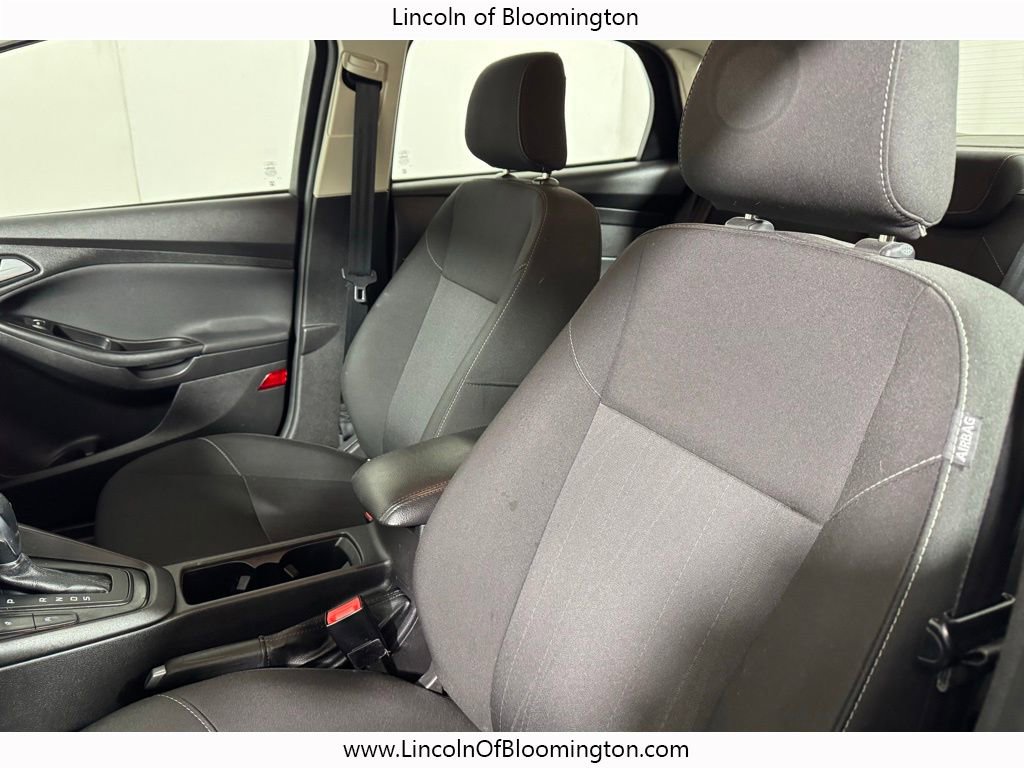 Used 2018 Ford Focus SE w/ Cold Weather Package image 25