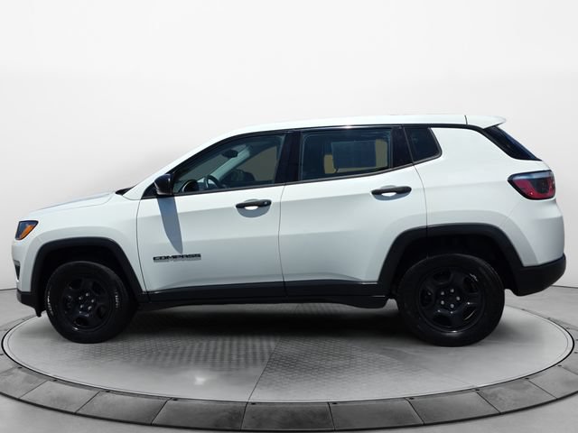 Used 2017 Jeep Compass Sport FWD image 2
