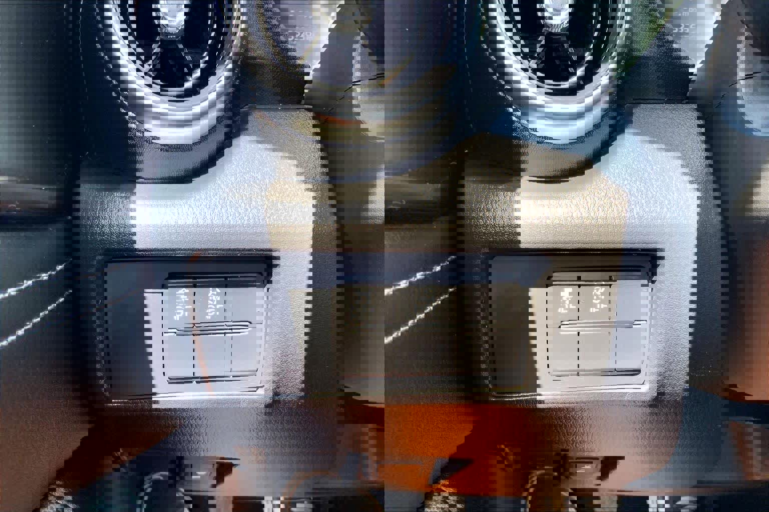 Used 2020 MAZDA MX-5 Miata RF Grand Touring image 32