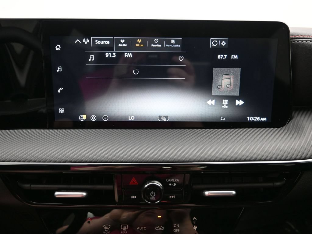 New 2026 Nissan Kicks SR FWD image 17