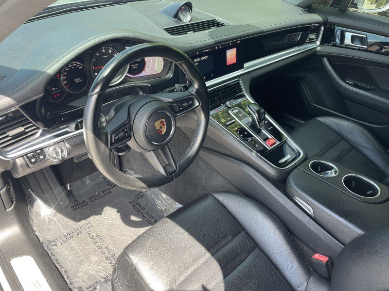 Used 2021 Porsche Panamera RWD image 11