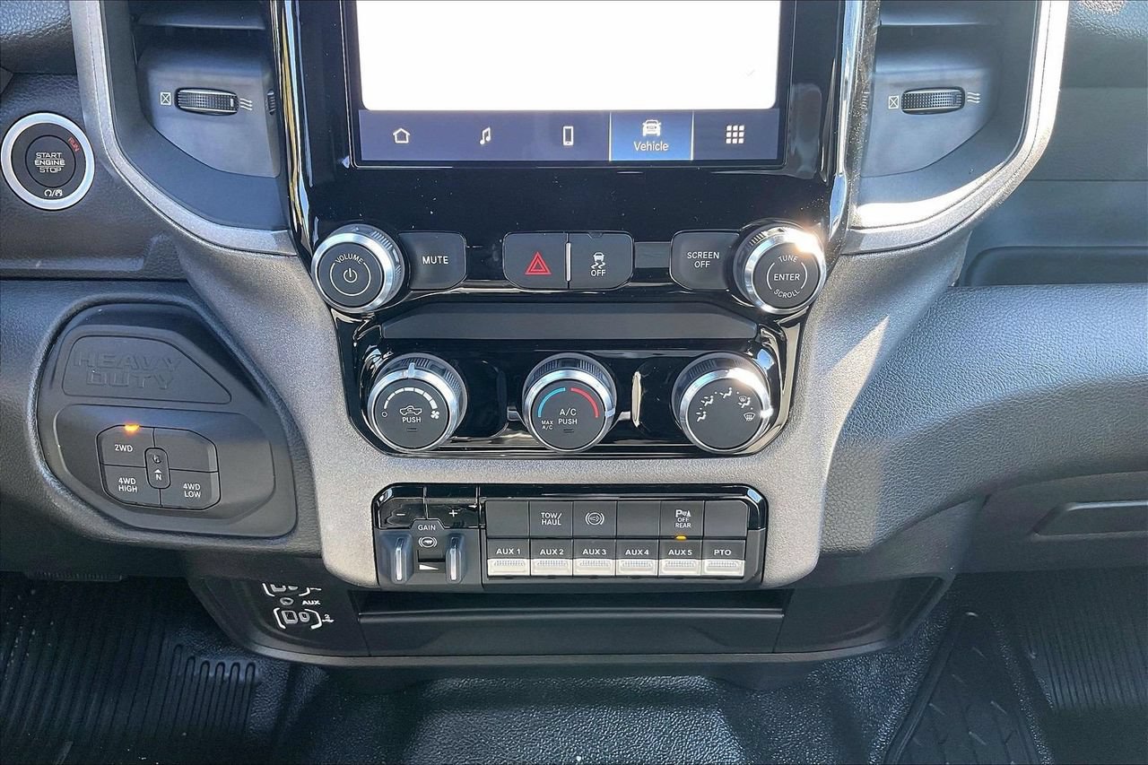 New 2026 RAM 4500 Tradesman w/ Chrome Appearance Group AWD/4WD image 14