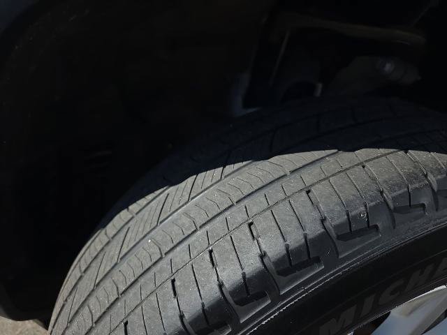 Used 2023 Jeep Grand Cherokee Limited AWD/4WD image 37