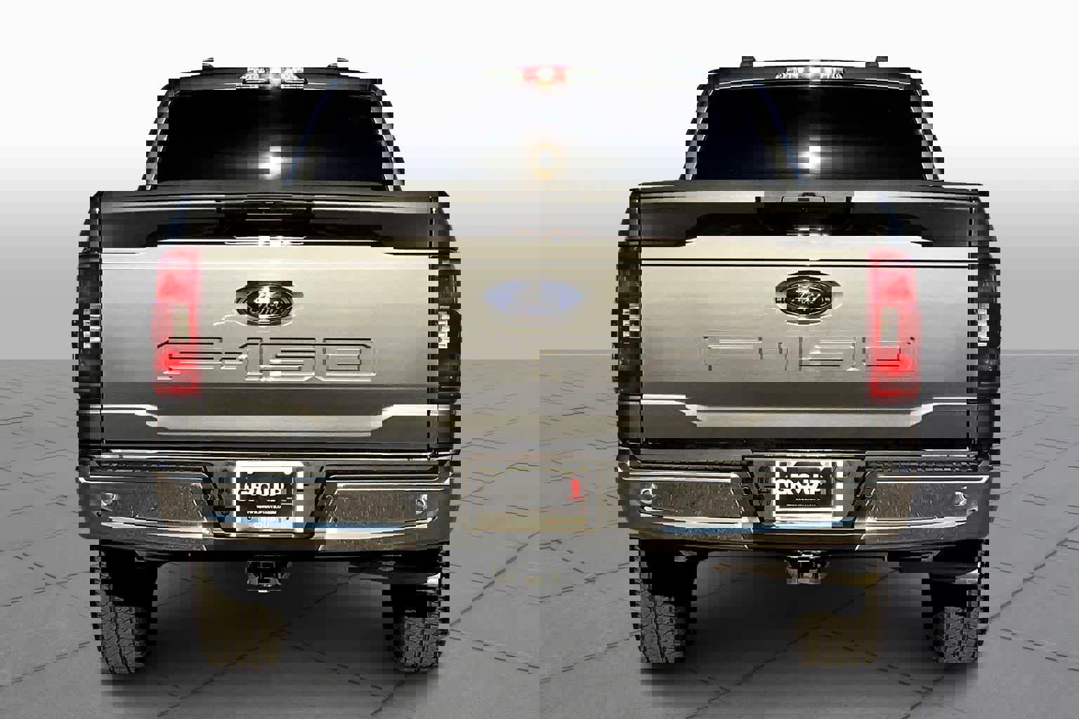 Used 2022 Ford F150 XLT w/ Equipment Group 301A Mid image 4