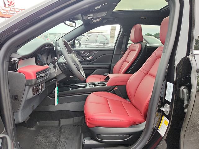 New 2024 Lincoln Corsair Grand Touring w/ Rear Removable Package Tray AWD/4WD image 6
