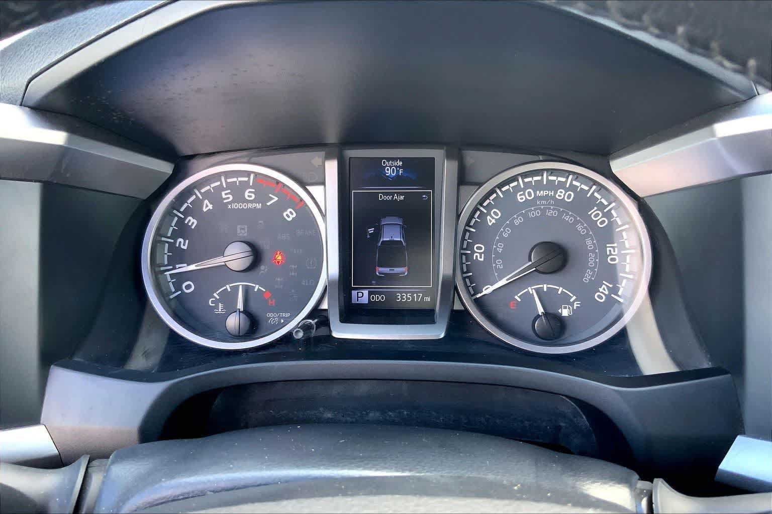 Used 2022 Toyota Tacoma Limited AWD/4WD image 17