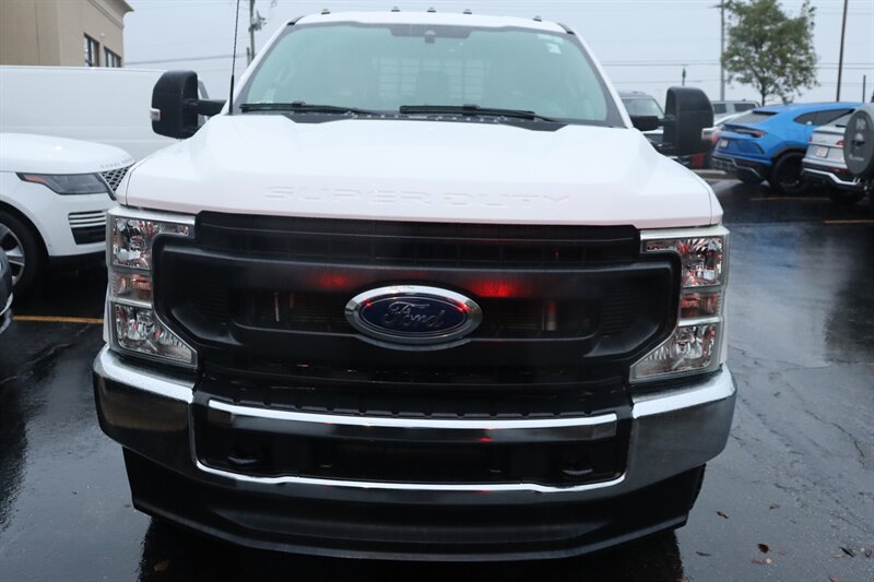 Used 2022 Ford F250 XL w/ Power Equipment Group AWD/4WD image 2