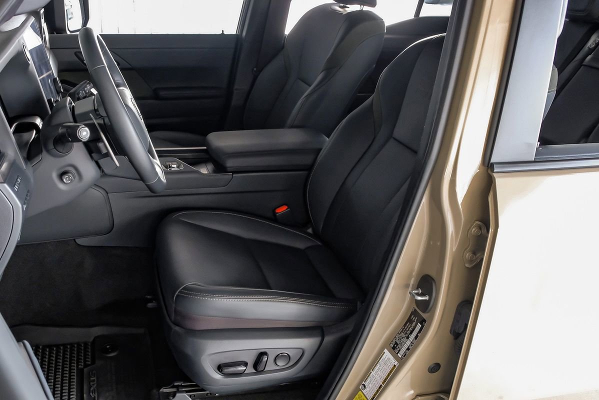 Used 2025 Lexus GX 550 image 29