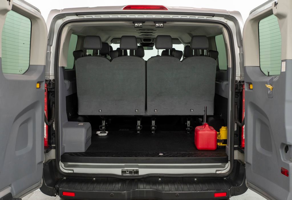 Used 2016 Ford Transit 350 XL image 12