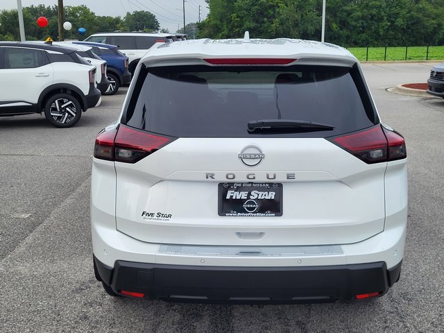New 2026 Nissan Rogue SV image 4