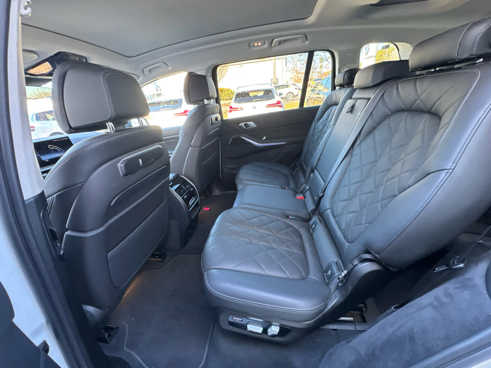 Certified 2023 BMW X7 xDrive40i image 13