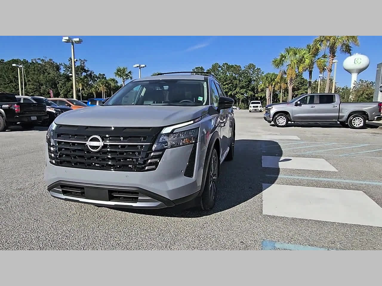 New 2026 Nissan Pathfinder Platinum FWD image 19