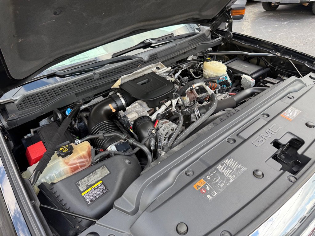 Used 2015 GMC Sierra 2500 Denali w/ Duramax Plus Package image 26