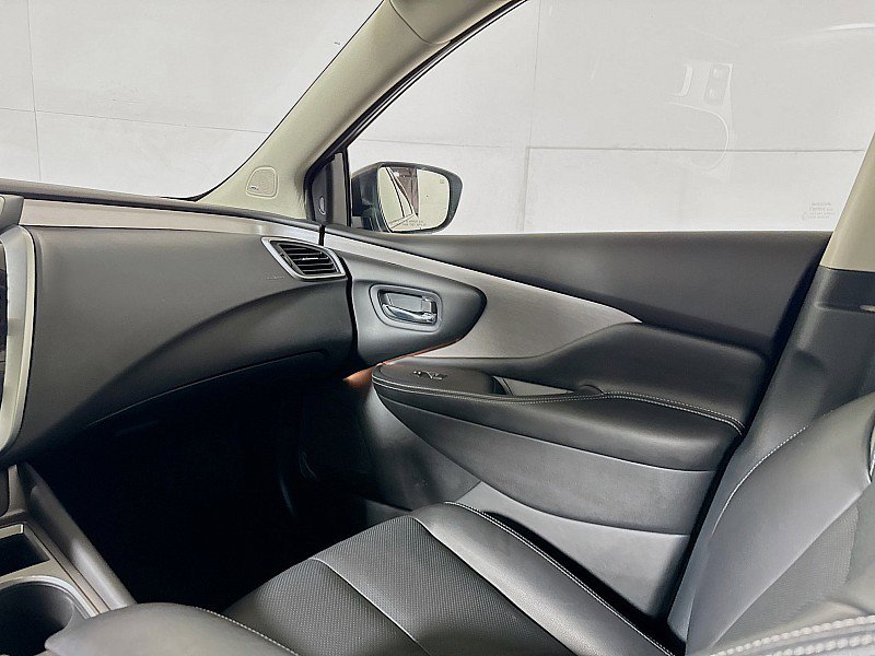Used 2024 Nissan Murano SL image 26