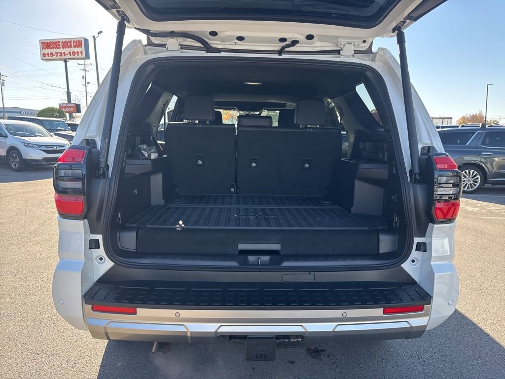Used 2025 Toyota 4Runner Limited image 25