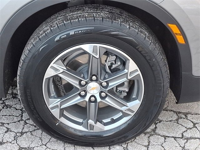 Used 2025 Chevrolet Blazer LT w/ Convenience Package image 8