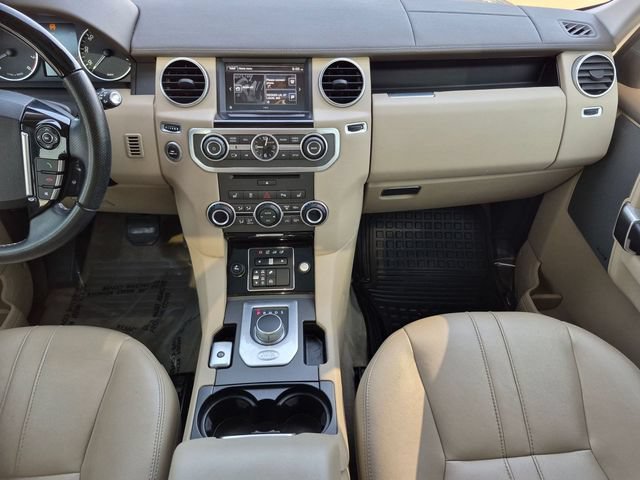 Used 2016 Land Rover LR4 HSE AWD/4WD image 13