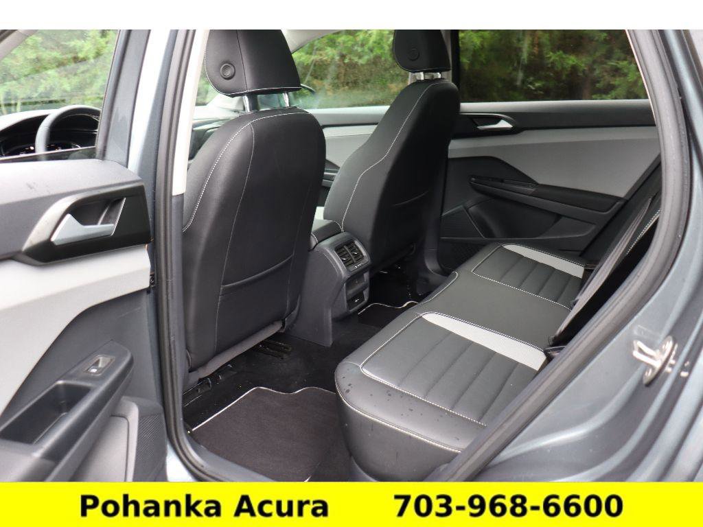 Used 2023 Volkswagen Taos SEL image 31
