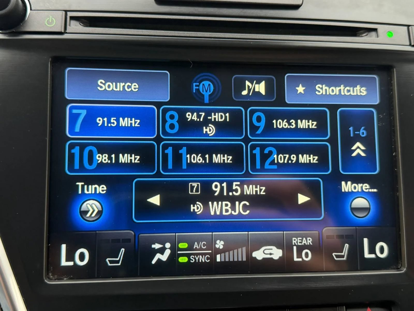 Used 2017 Acura MDX SH-AWD w/ Technology Package image 13