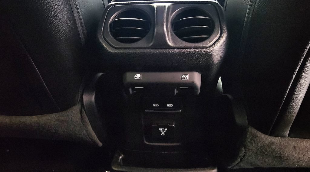 Used 2021 Jeep Wrangler Unlimited Sahara AWD/4WD image 47