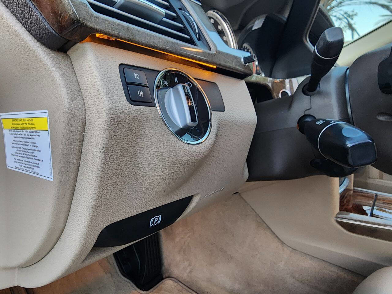 Used 2010 Mercedes-Benz E 350 Sedan image 38