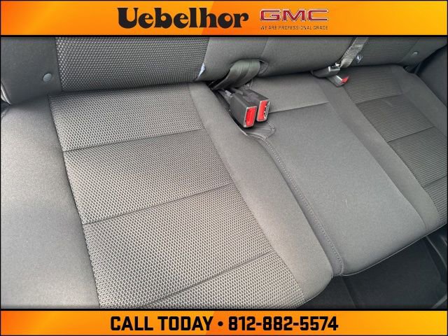 New 2025 GMC Canyon Elevation w/ Convenience Package image 6