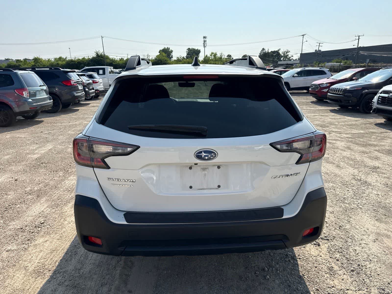 Used 2024 Subaru Outback Premium AWD/4WD image 13