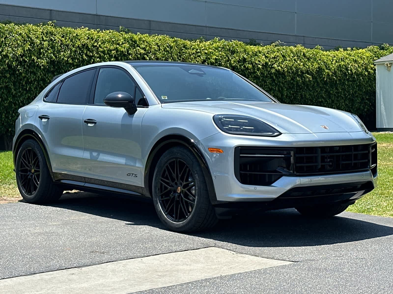 New 2026 Porsche Cayenne GTS AWD/4WD image 10
